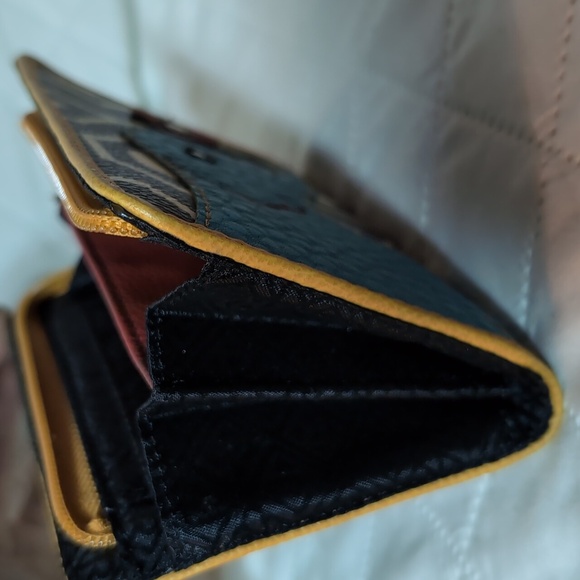 Relic Faux Leather Satchel and Wallet with Elephant/Floral Design. - Picture 9 of 16